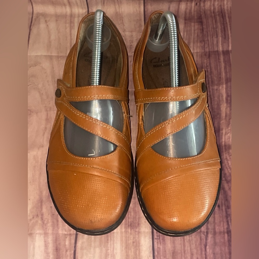 Clarks EVIANNA Mary Janes Womens Size 8.5M Brown Leather Slip-On Moccasin Flat